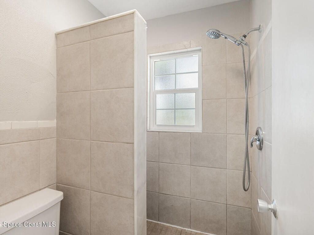 390 W Cocoa Beach Causeway, Cocoa Beach, FL 32931