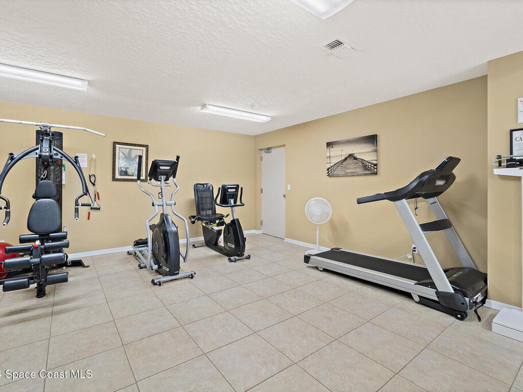 8700 Ridgewood Avenue, Cape Canaveral, FL 32920