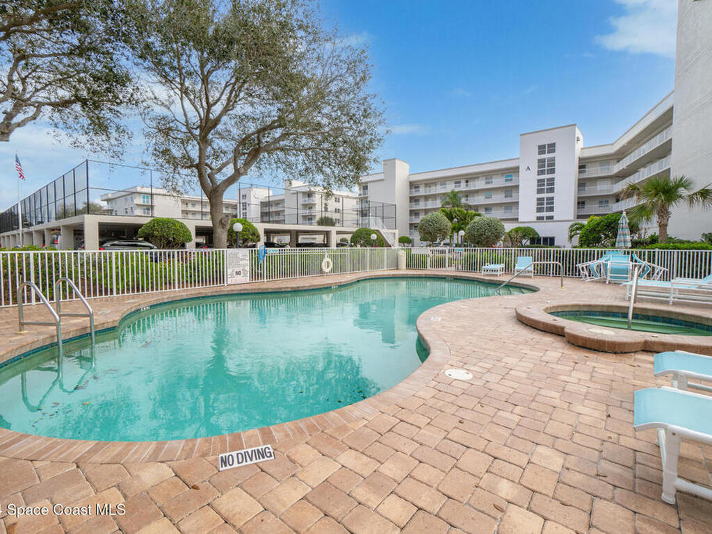 8700 Ridgewood Avenue, Cape Canaveral, FL 32920