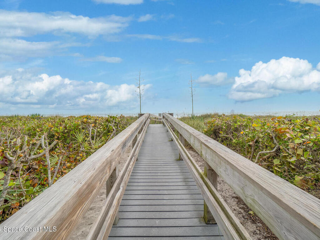 8700 Ridgewood Avenue, Cape Canaveral, FL 32920