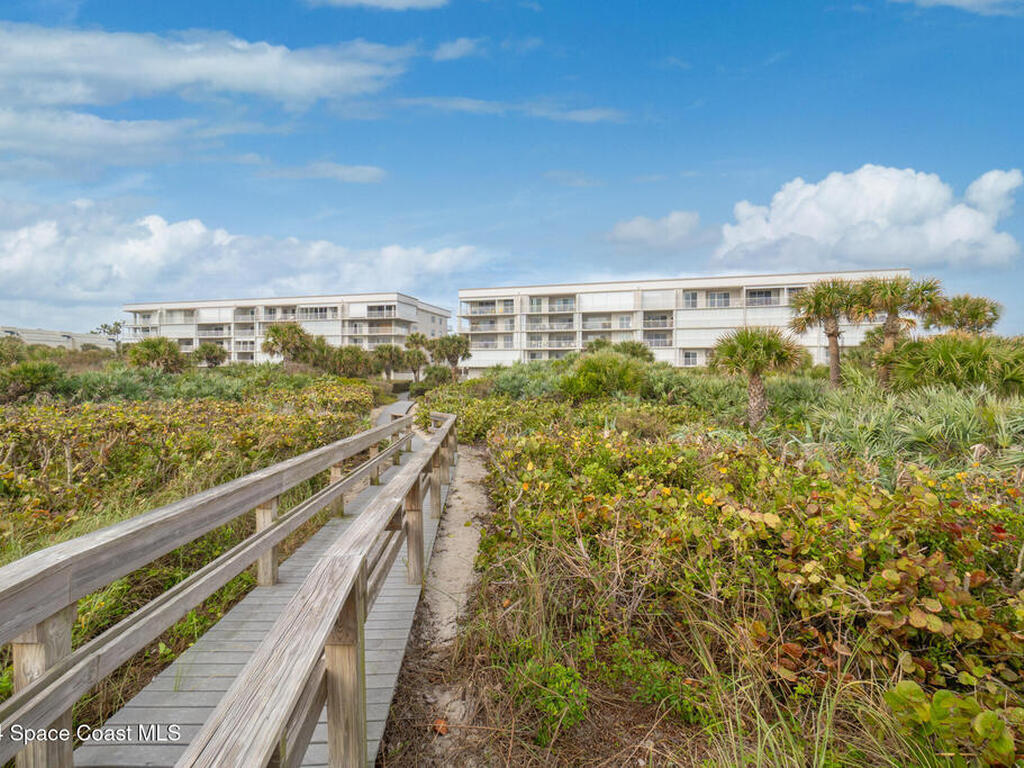 8700 Ridgewood Avenue, Cape Canaveral, FL 32920