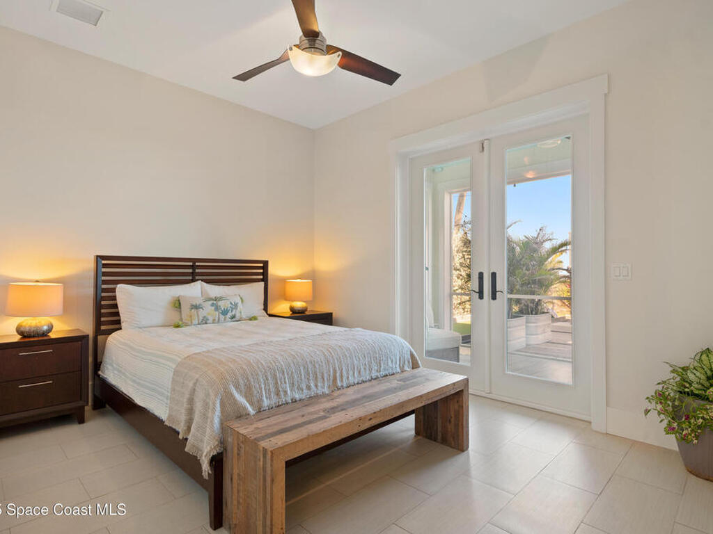 2645 S Atlantic Avenue, Cocoa Beach, FL 32931