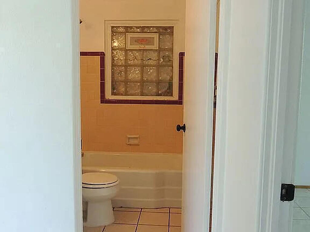 206 4th Avenue, Indialantic, FL 32903