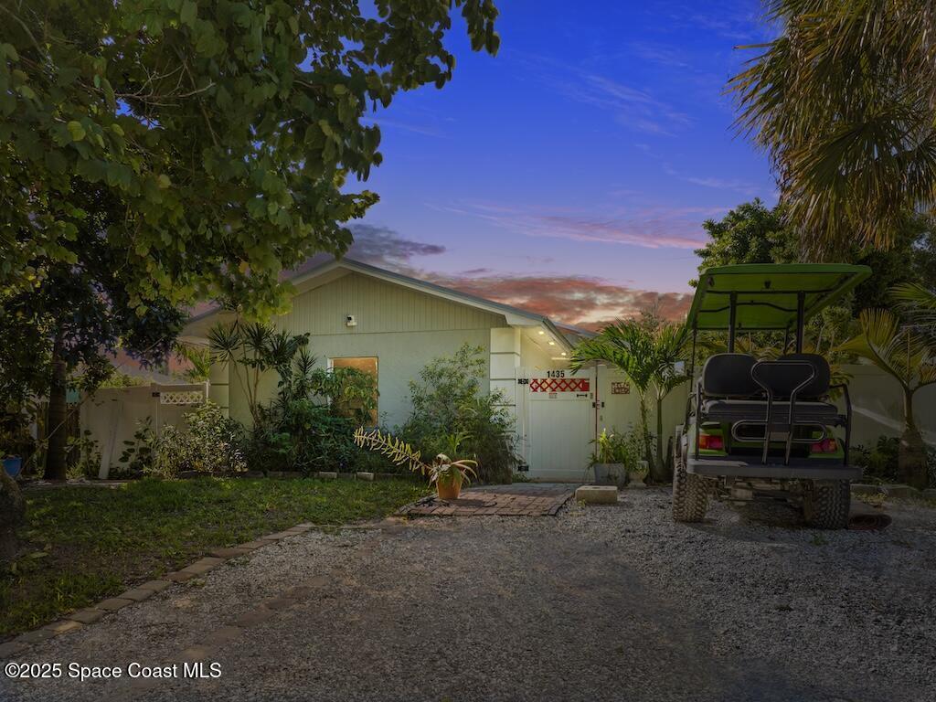 1435 17th Court, Vero Beach, FL 32962