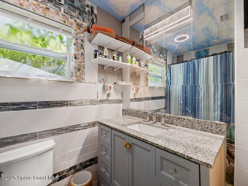 1435 17th Court, Vero Beach, FL 32962