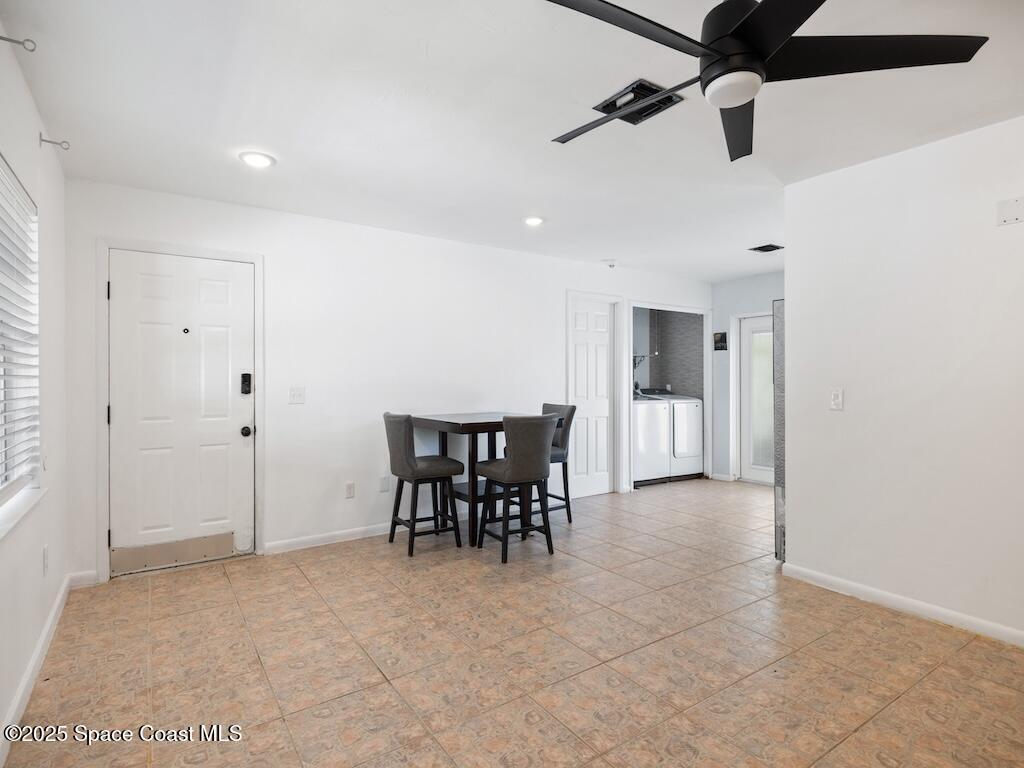 1435 17th Court, Vero Beach, FL 32962