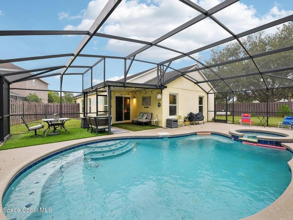 1125 Carey Glen Circle, Orlando, FL 32824