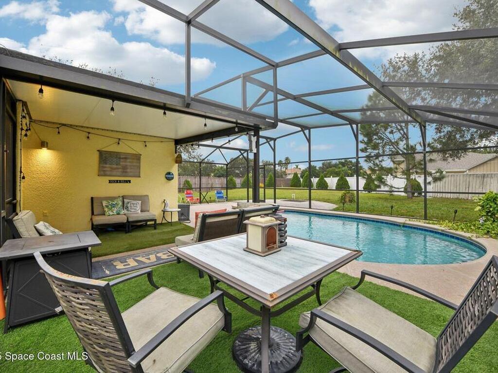 1125 Carey Glen Circle, Orlando, FL 32824