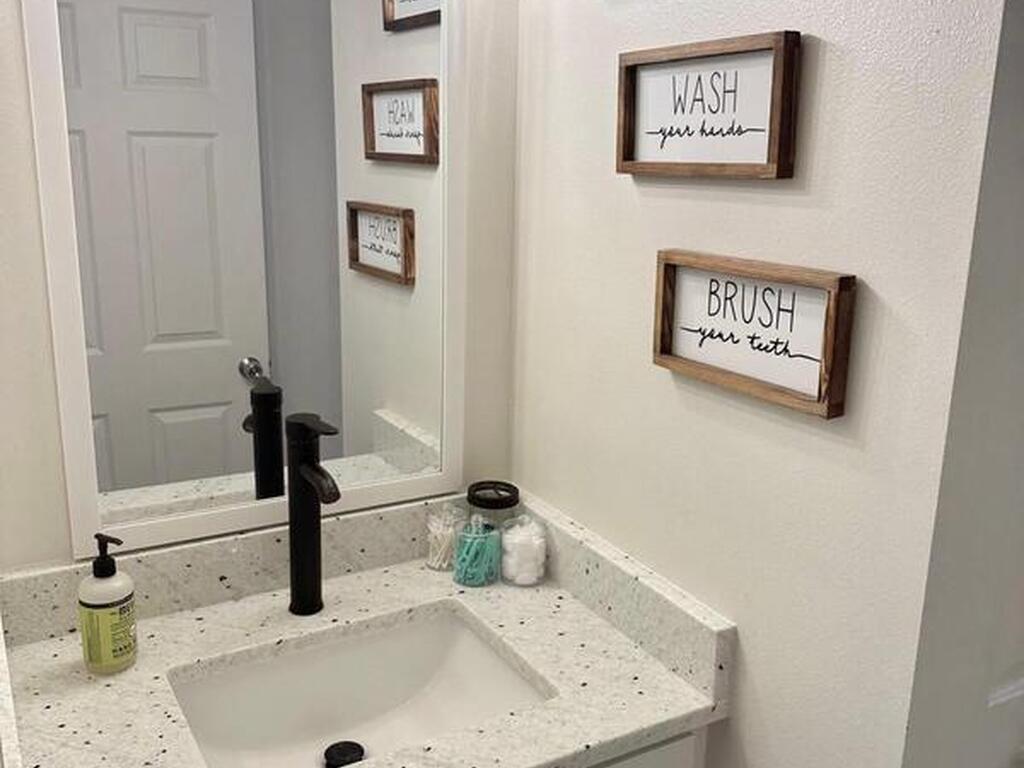 8876 N Indiana Avenue, Melbourne, FL 32904