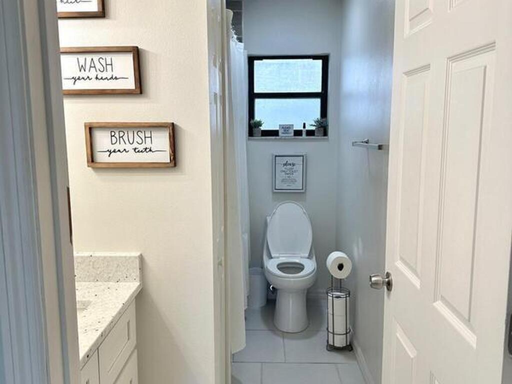 8876 N Indiana Avenue, Melbourne, FL 32904