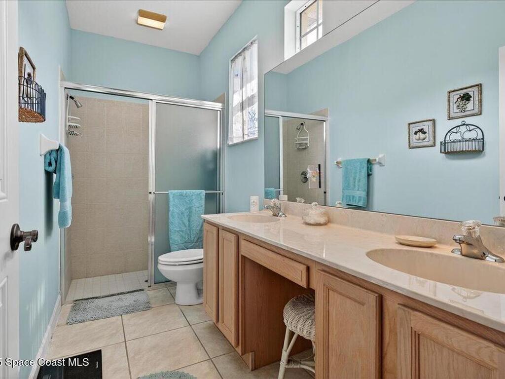 5200 E 1st Square, Vero Beach, FL 32968