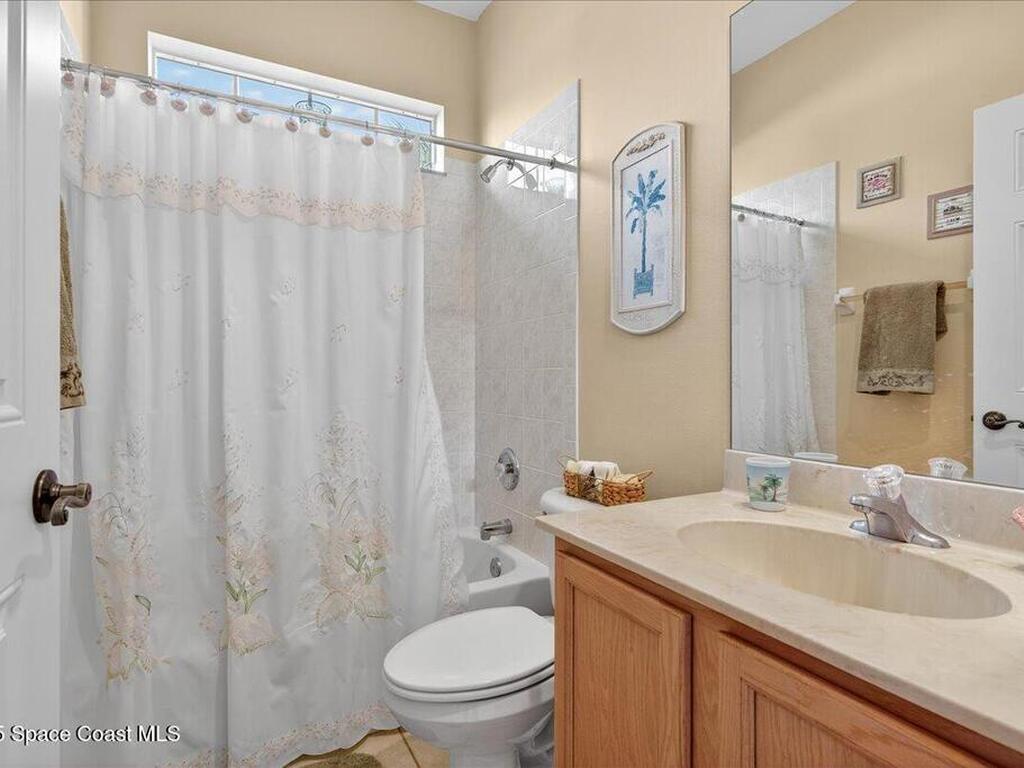 5200 E 1st Square, Vero Beach, FL 32968