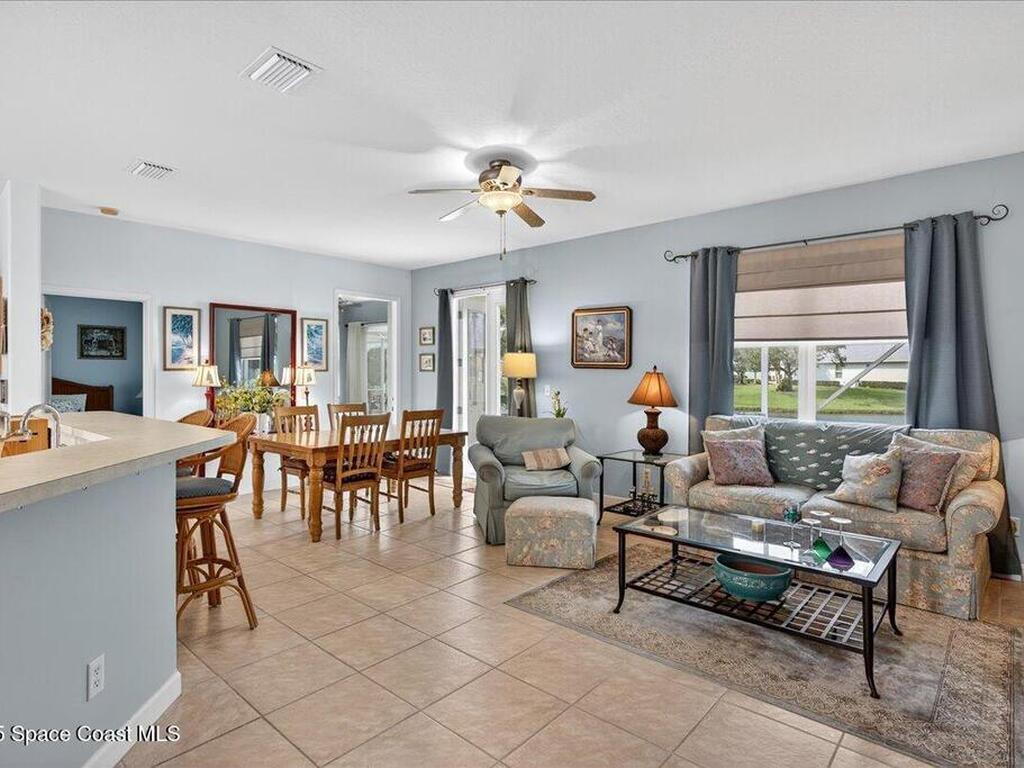 5200 E 1st Square, Vero Beach, FL 32968