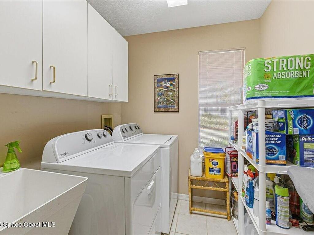 30 Indian Village Trail, Cocoa Beach, FL 32931