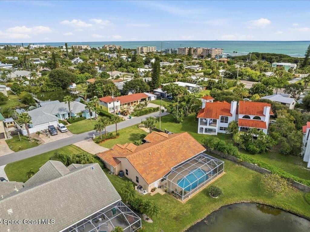 30 Indian Village Trail, Cocoa Beach, FL 32931