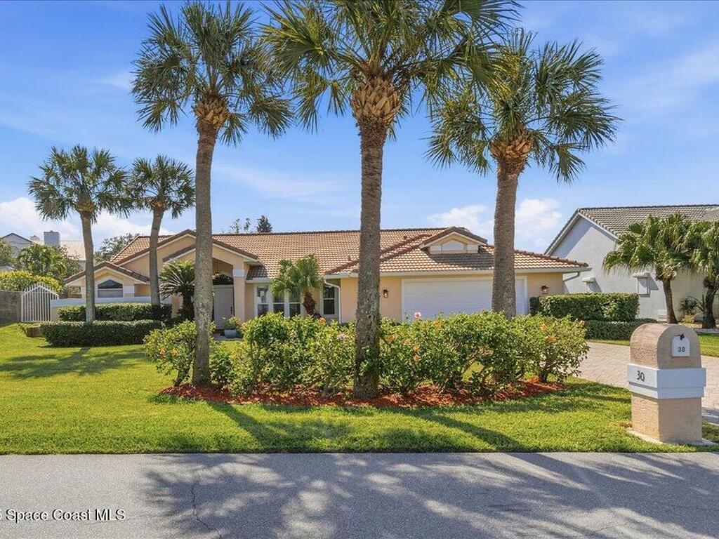 30 Indian Village Trail, Cocoa Beach, FL 32931
