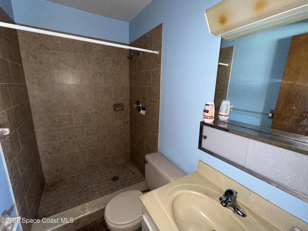 1005 Ashley Avenue, Indian Harbour Beach, FL 32937