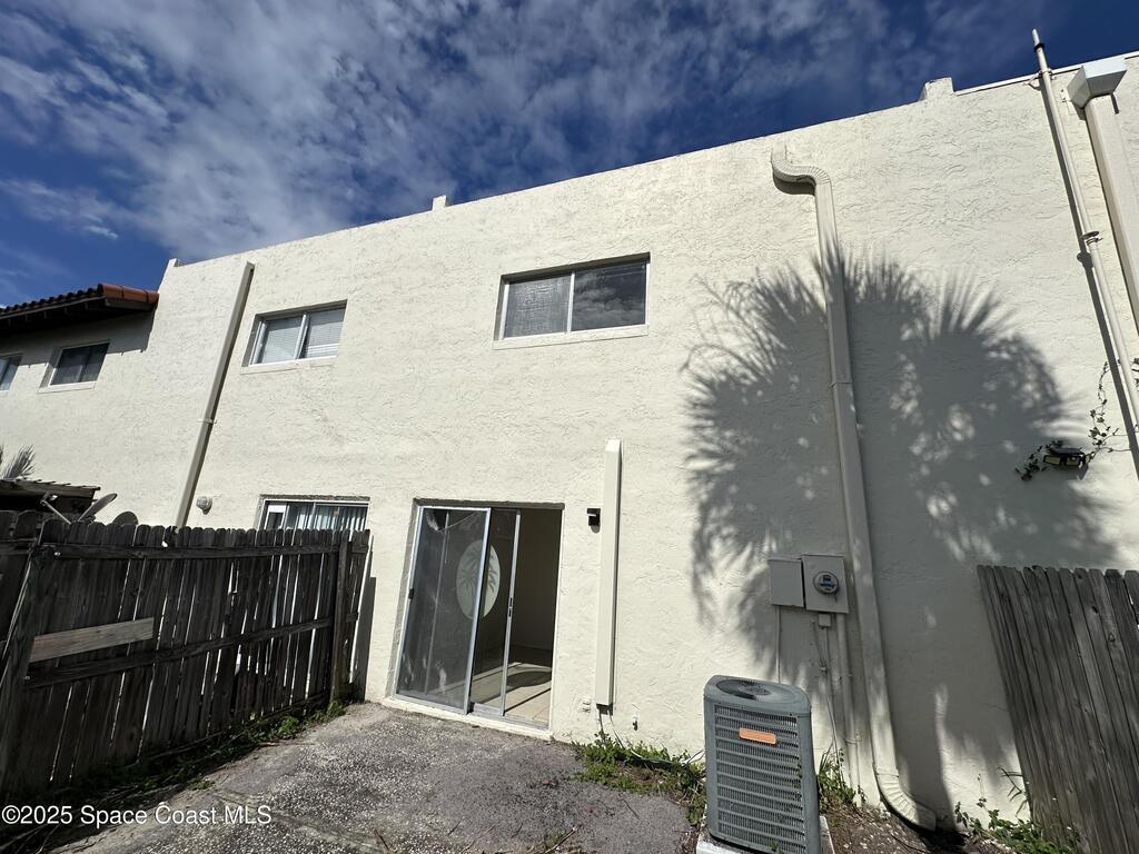 1005 Ashley Avenue, Indian Harbour Beach, FL 32937