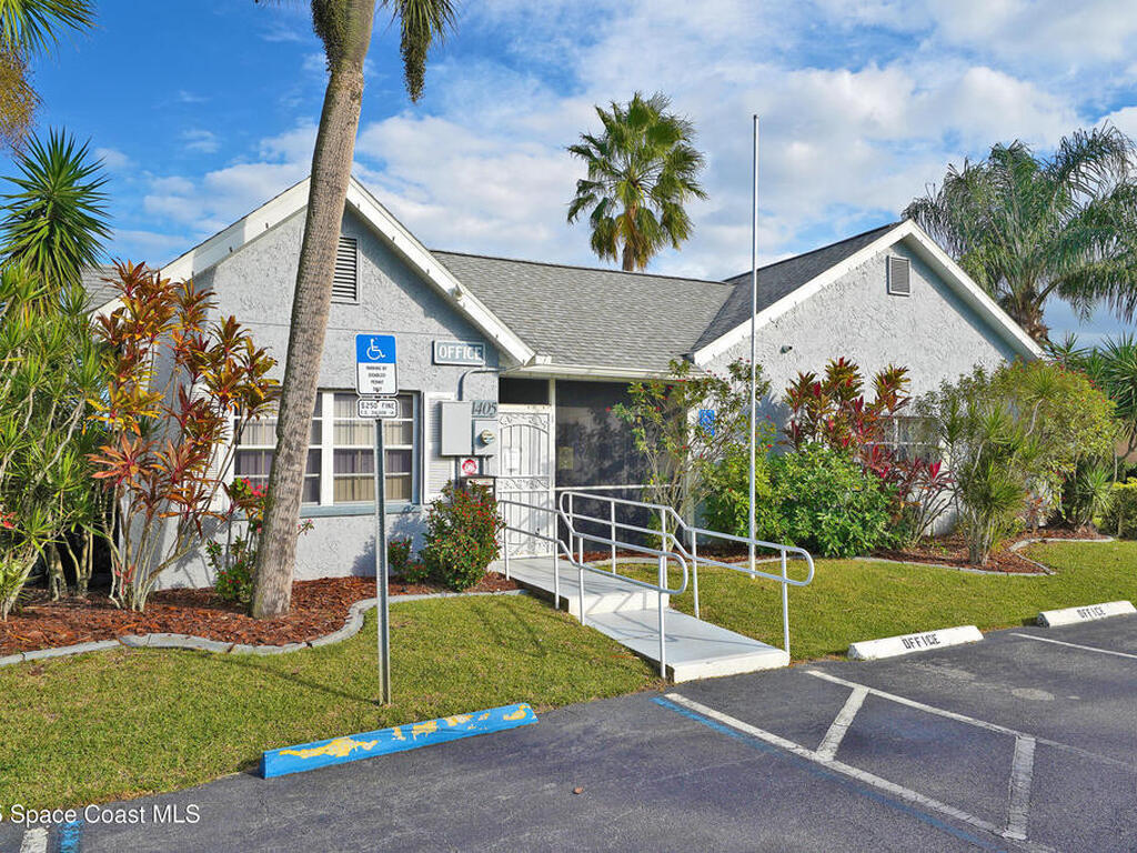 1445 Malibu Circle, Palm Bay, FL 32905