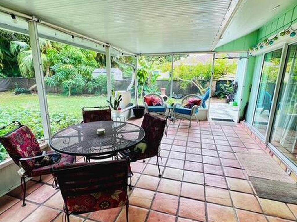 5106 Seagrape Drive, Fort Pierce, FL 34982