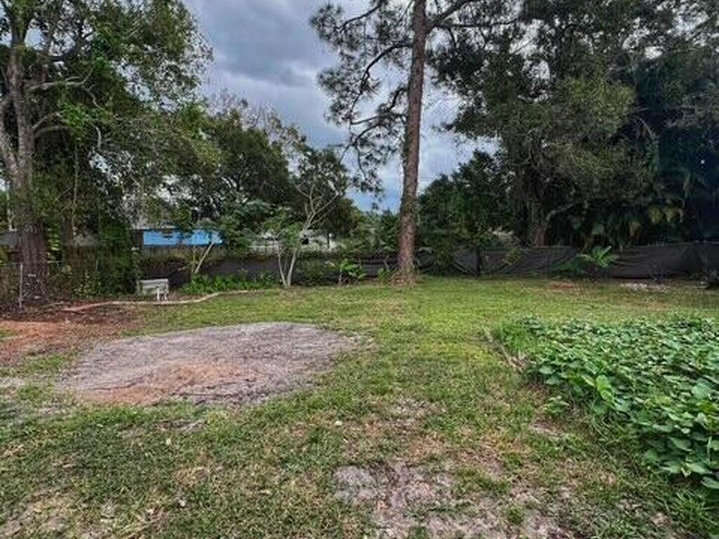5106 Seagrape Drive, Fort Pierce, FL 34982