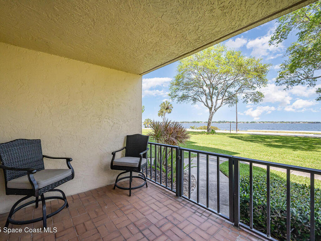 1049 Rockledge Drive, Rockledge, FL 32955