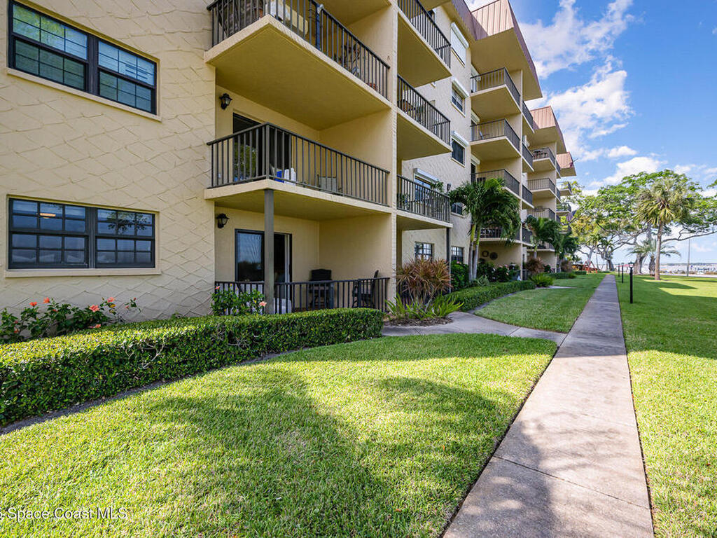 1049 Rockledge Drive, Rockledge, FL 32955