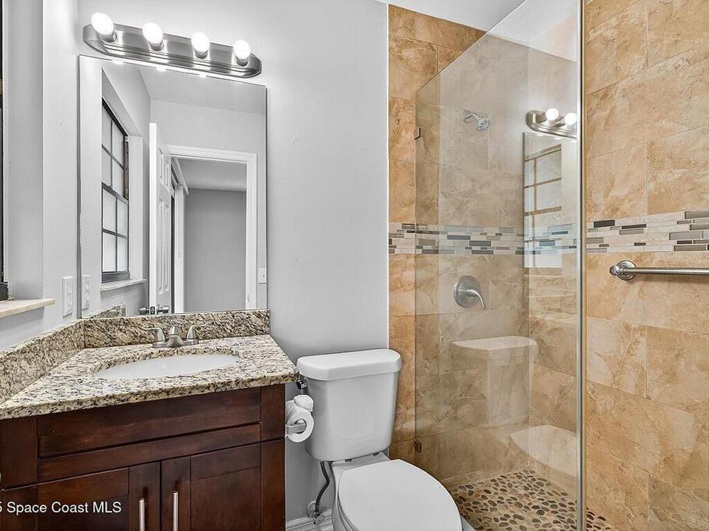 6085 7th Street, Vero Beach, FL 32968