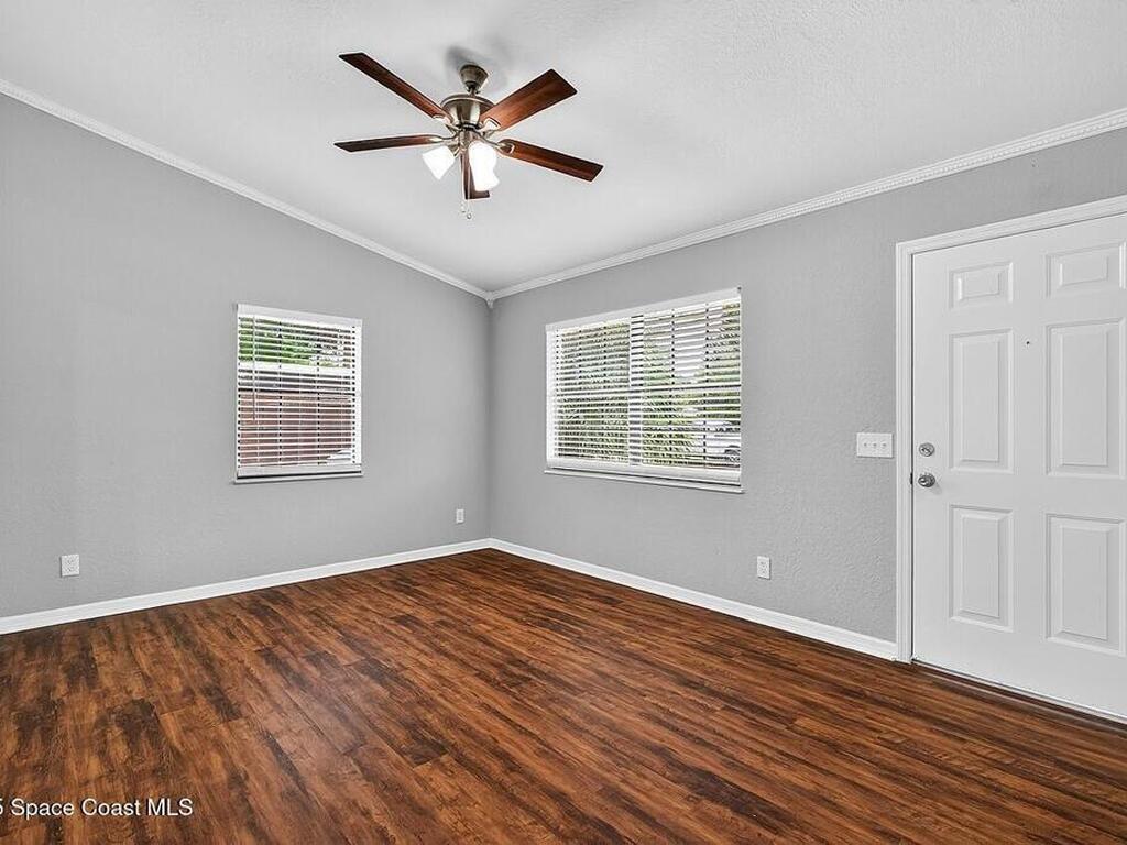 6085 7th Street, Vero Beach, FL 32968