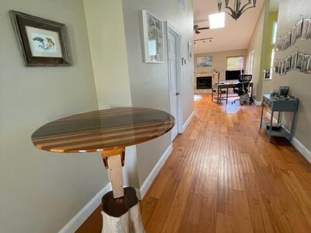 866 Spanish Wells Drive, Suntree, FL 32940