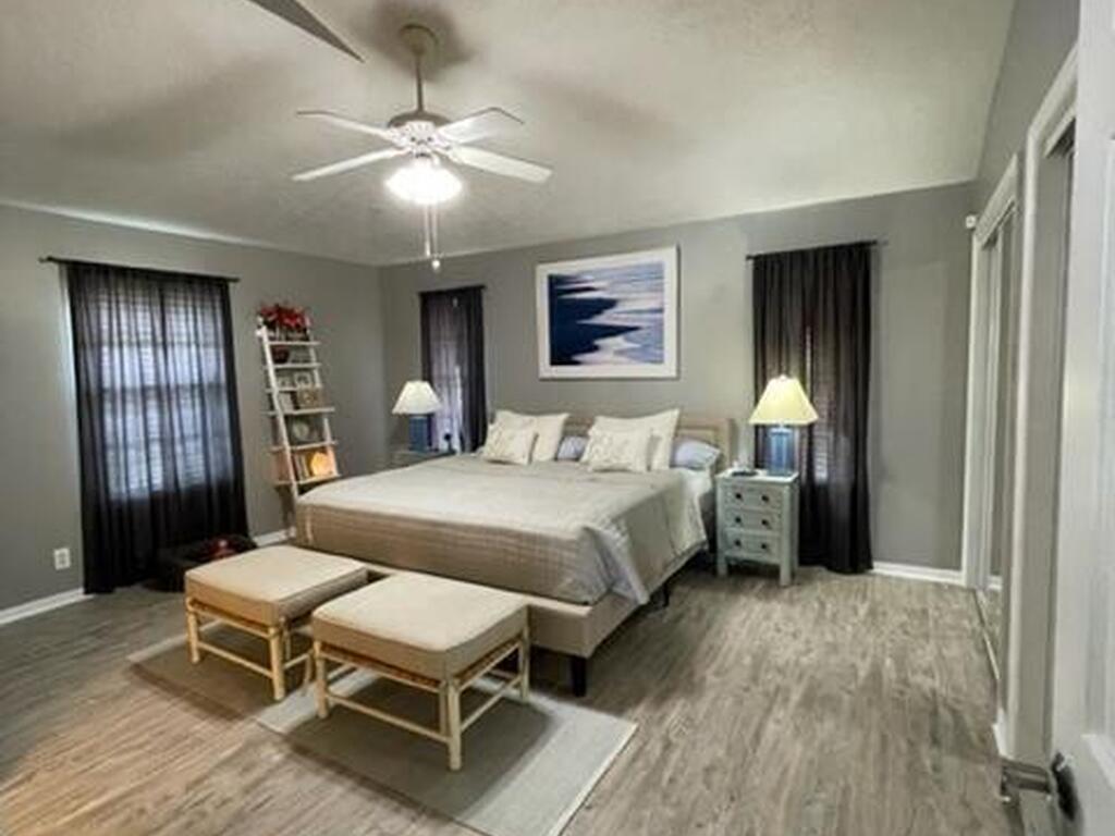 866 Spanish Wells Drive, Suntree, FL 32940