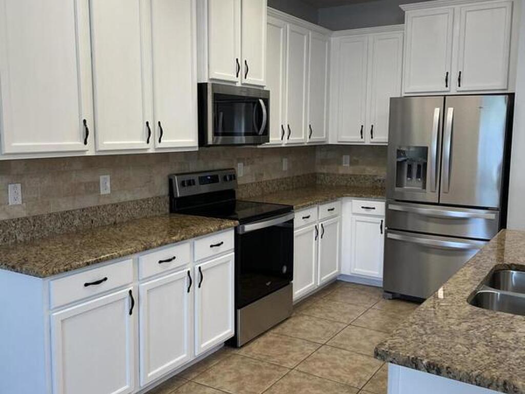 2545 Revolution Street, Melbourne, FL 32935