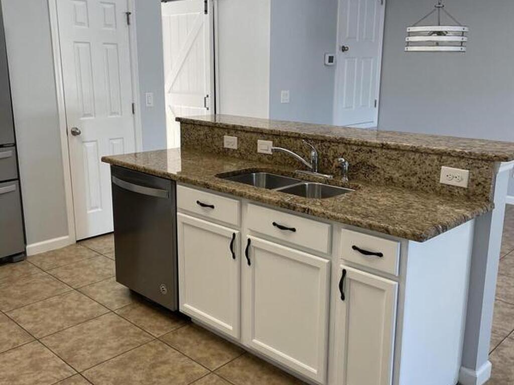 2545 Revolution Street, Melbourne, FL 32935