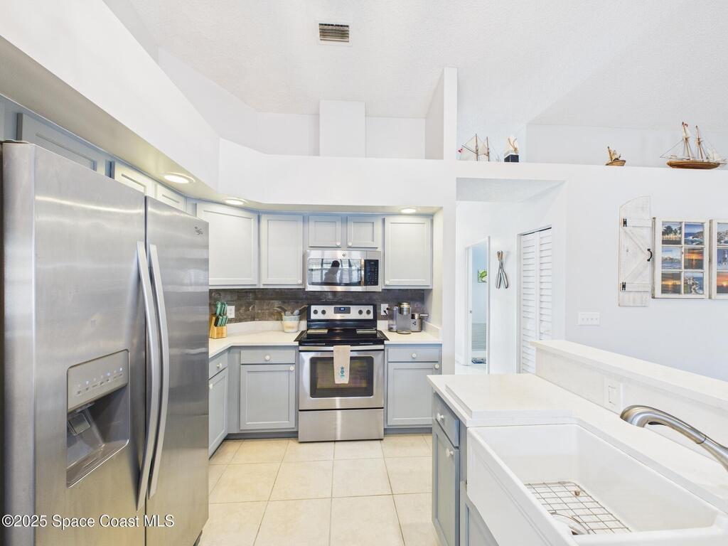 664 Doctor Avenue, Sebastian, FL 32958