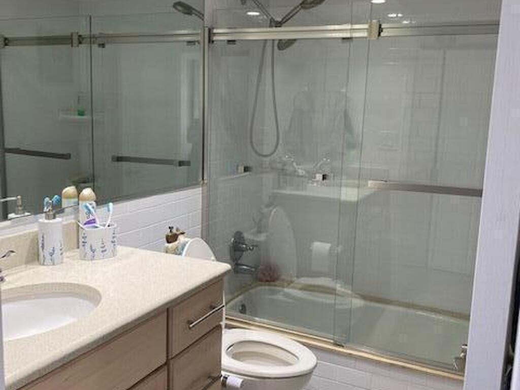 2100 N Atlantic Avenue, Cocoa Beach, FL 32931