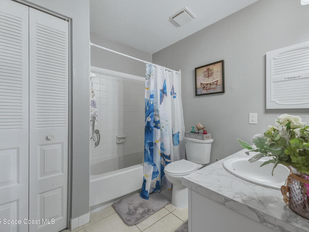 898 Brow Court, Palm Bay, FL 32905