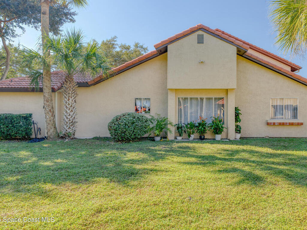 898 Brow Court, Palm Bay, FL 32905