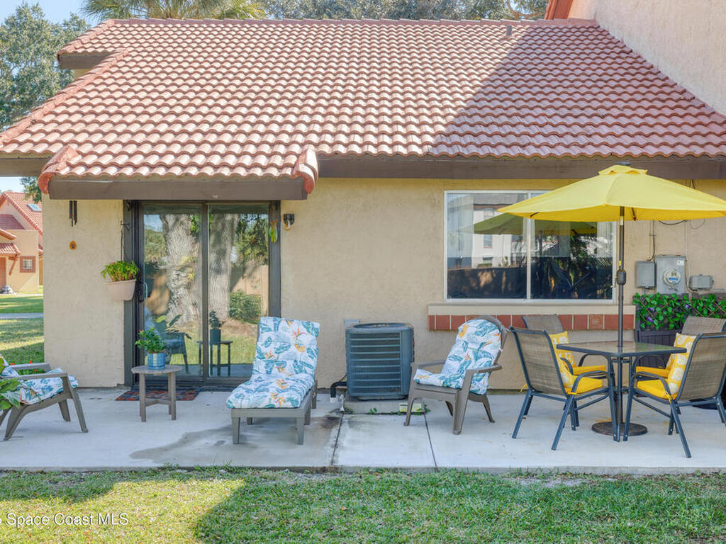 898 Brow Court, Palm Bay, FL 32905