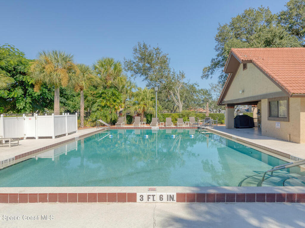 898 Brow Court, Palm Bay, FL 32905