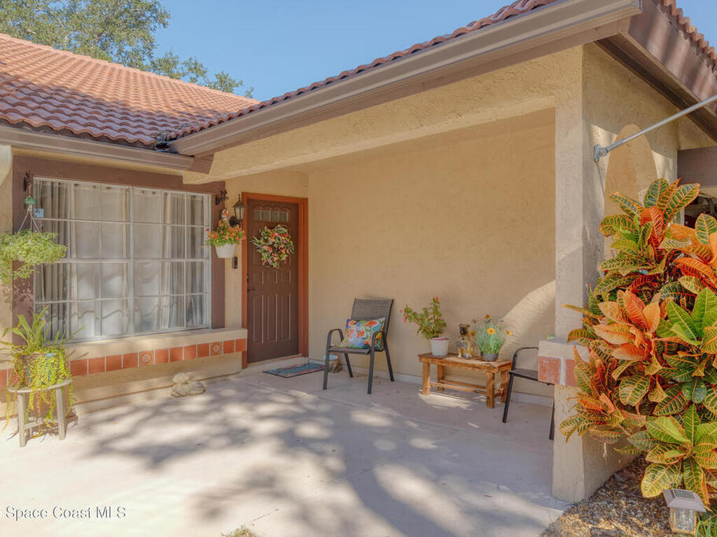 898 Brow Court, Palm Bay, FL 32905