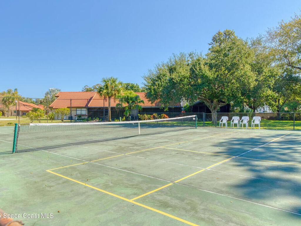 898 Brow Court, Palm Bay, FL 32905