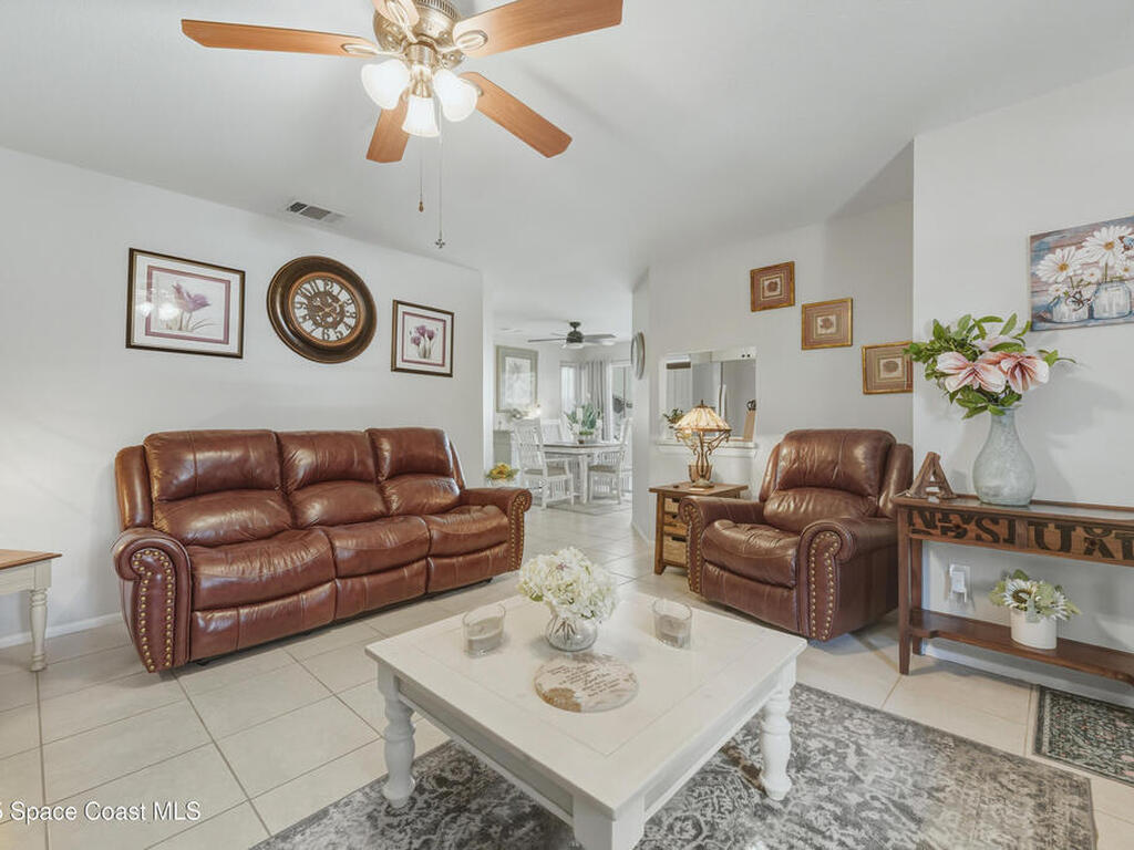 898 Brow Court, Palm Bay, FL 32905