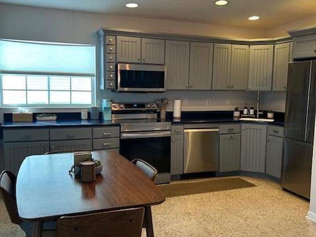 126 Tyler Avenue, Cape Canaveral, FL 32920