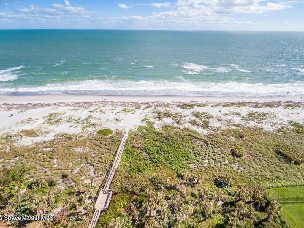 2020 N Atlantic Avenue, Cocoa Beach, FL 32931