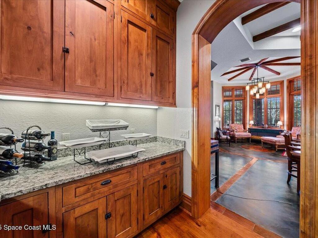 586 Wethersfield Place, Suntree, FL 32940