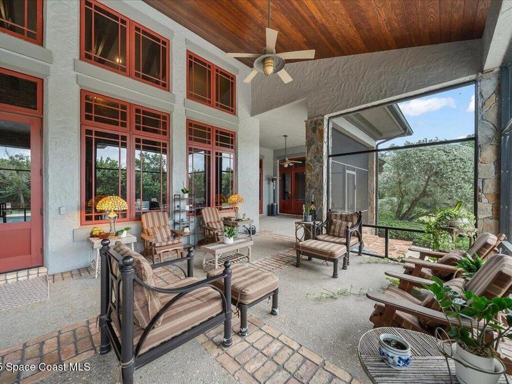 586 Wethersfield Place, Suntree, FL 32940