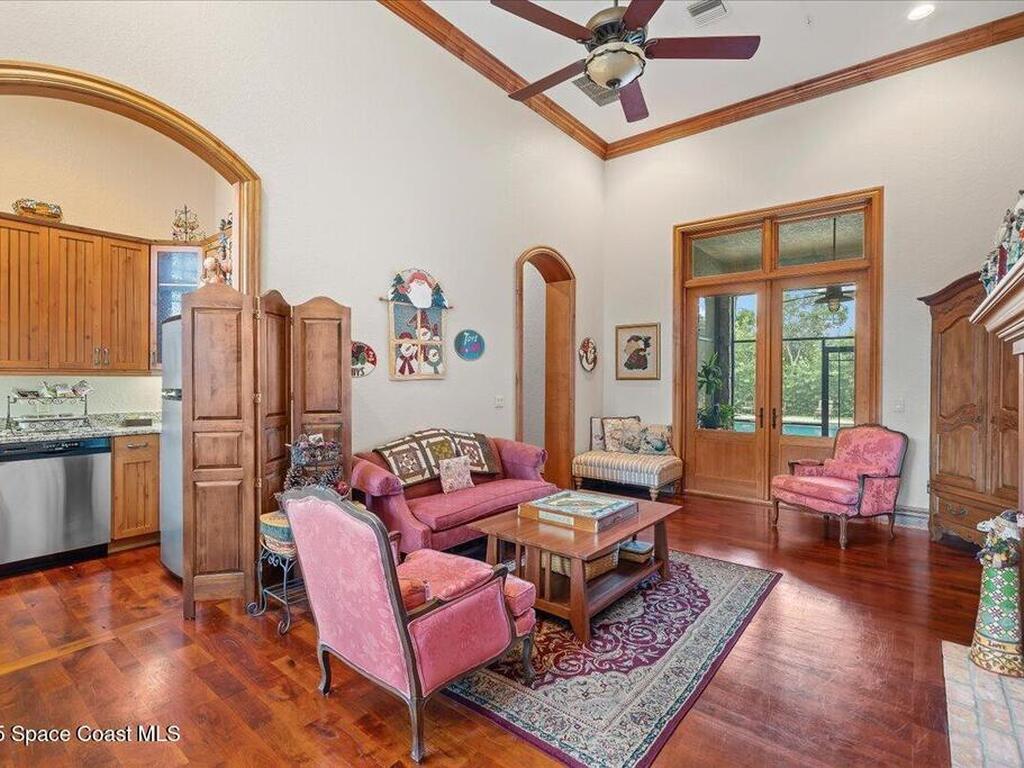 586 Wethersfield Place, Suntree, FL 32940