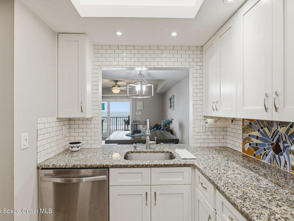 199 Jimmy Buffett Memorial Highway Highway, Satellite Beach, FL 32937