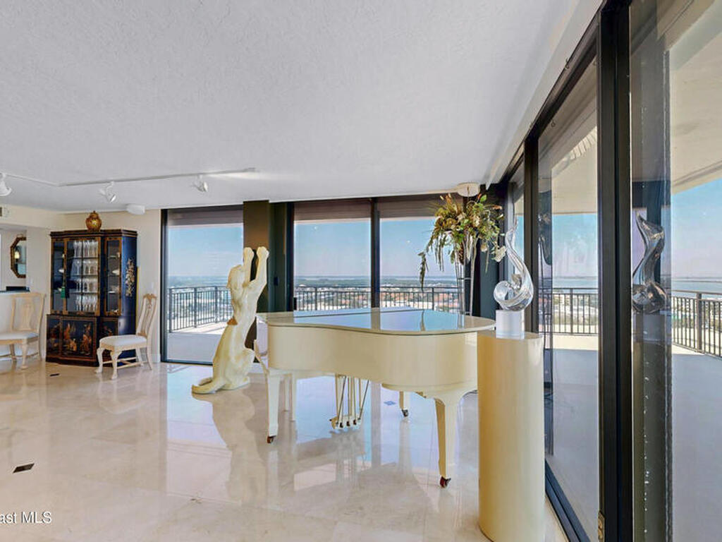 2100 N Atlantic Avenue, Cocoa Beach, FL 32931