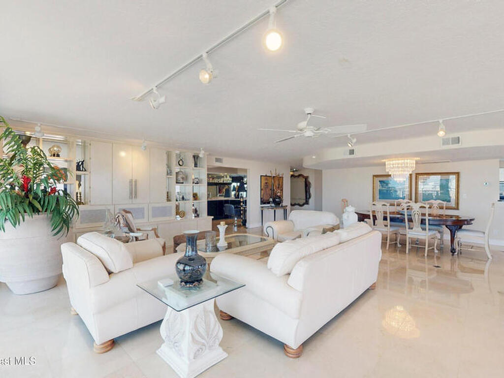 2100 N Atlantic Avenue, Cocoa Beach, FL 32931